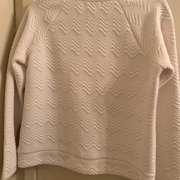 Sweater - Picture 4 of 4